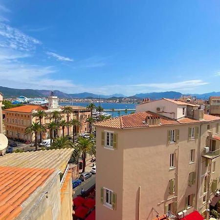 Grand T1 Avec Chambre Separee Au Centre Ville D'Ajaccio Ajaccio  Kültér fotó